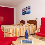 Crisol Faycan Las Palmas / Gran Canaria