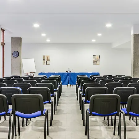 فندق Crisol Faycan 3*