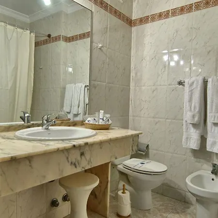 Crisol Faycan Hotell 3*