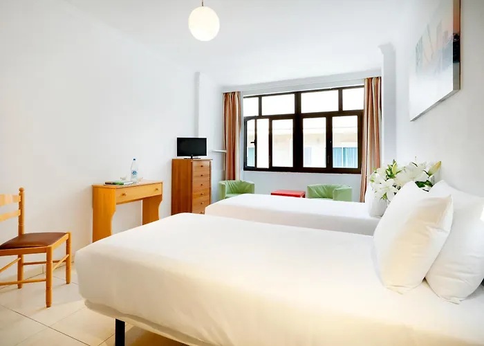 Hotel Crisol Faycan 3*