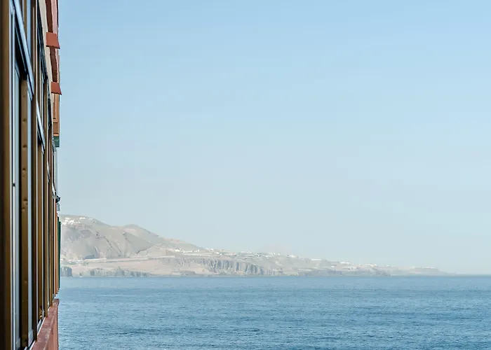 Crisol Faycan Las Palmas / Gran Canaria