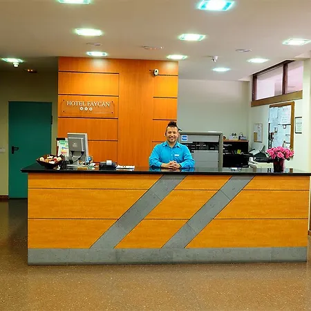 Crisol Faycan Hotel